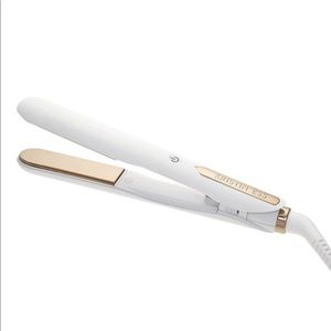 ✨Kristin Ess defining mini flat iron✨